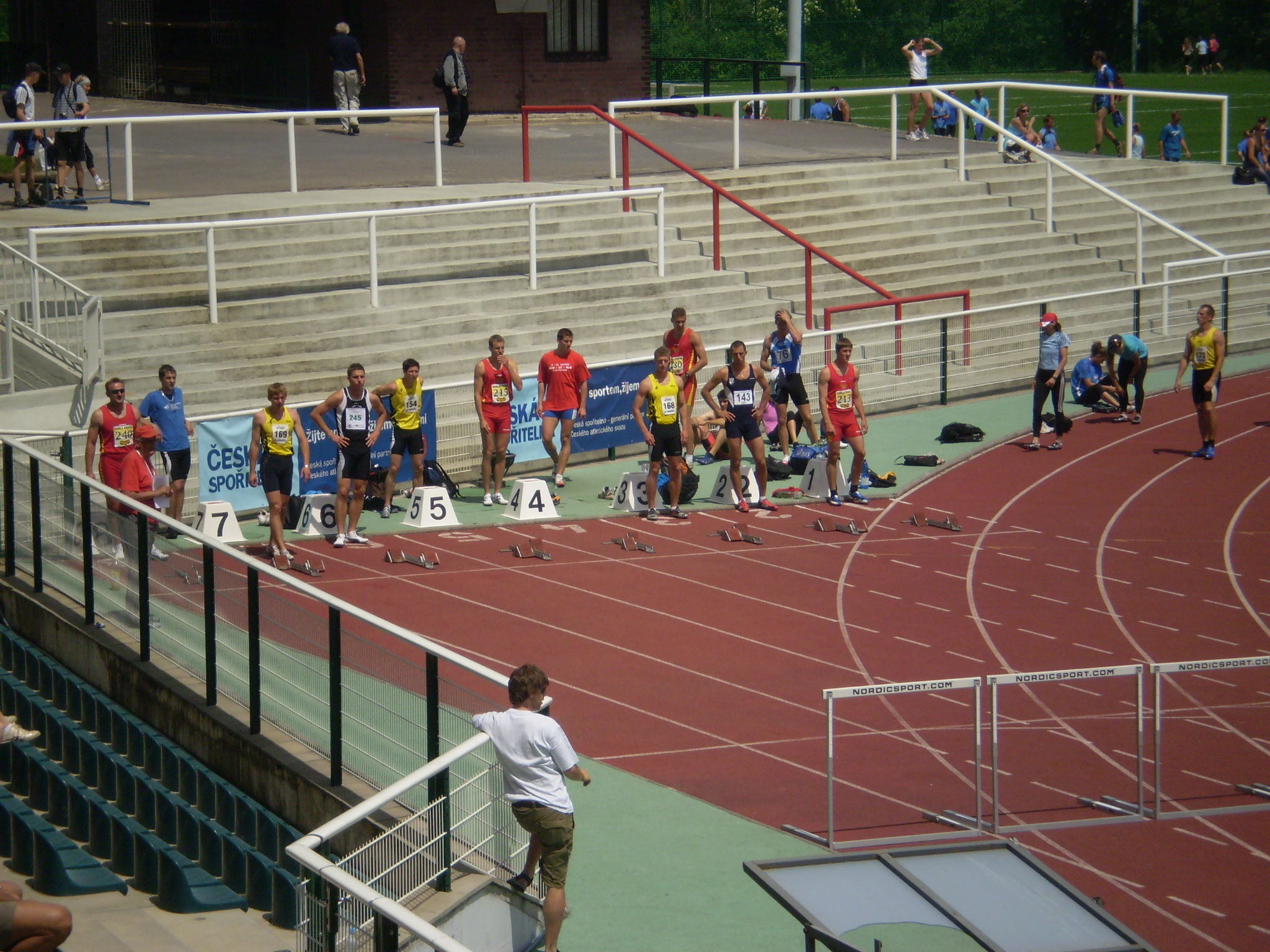 Před startem 110m-Novosád (169)-Čech (154)-Janeček (168).JPG